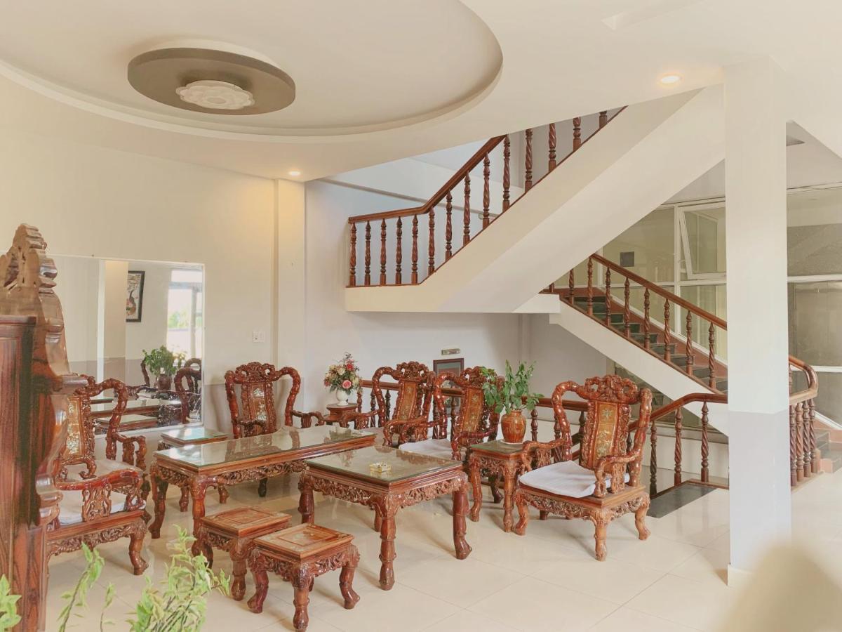 Thanh Thu 1 Hotel Kon Tum Esterno foto