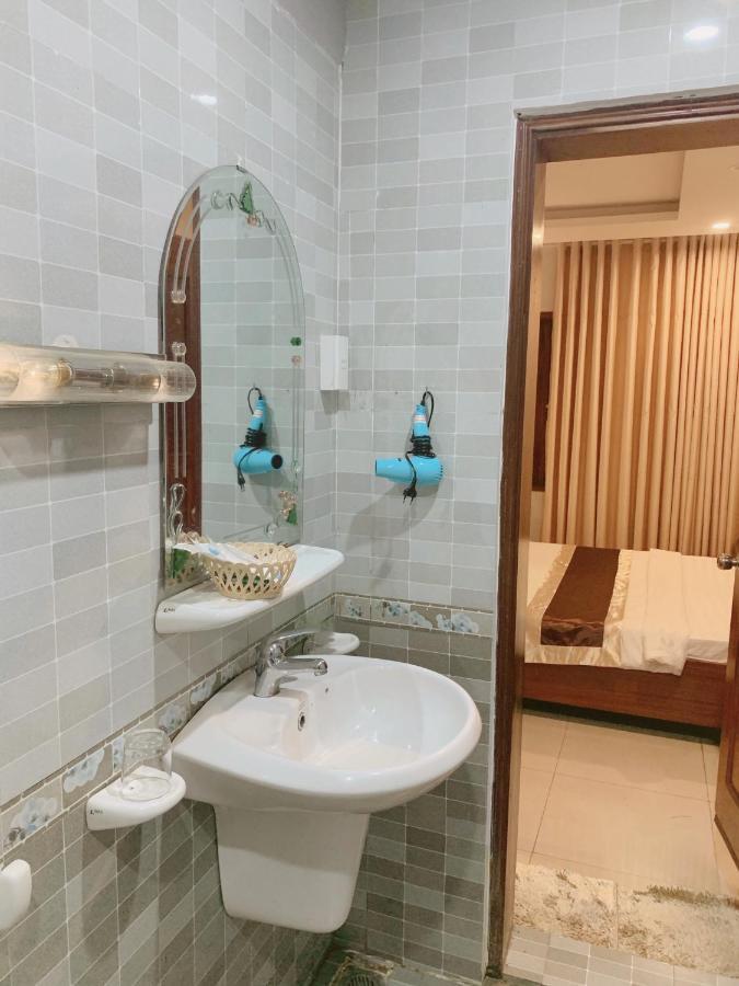 Thanh Thu 1 Hotel Kon Tum Esterno foto
