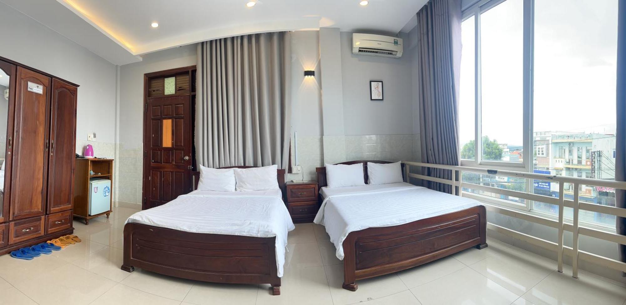 Thanh Thu 1 Hotel Kon Tum Esterno foto